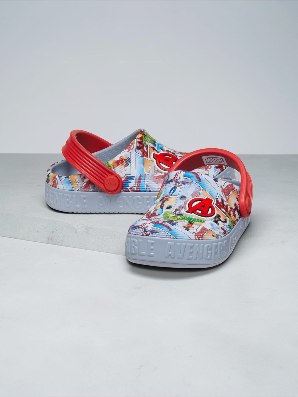 Crocs Toddler Boys Avengers Off Court Clog US Size 5C NWT